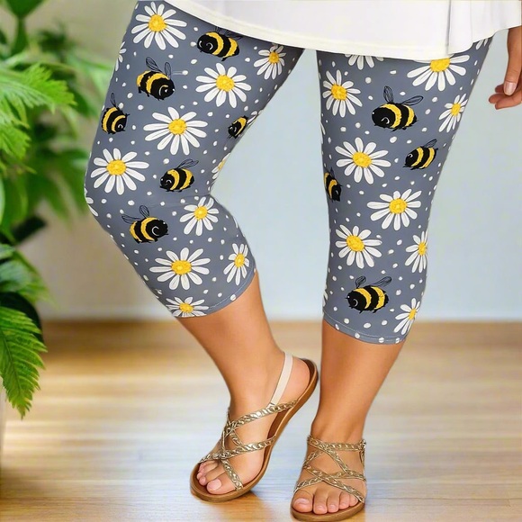 OS NEW Womens Bee Capri Leggings Buttery Soft High Waist Yoga Pants - Picture 8 of 12